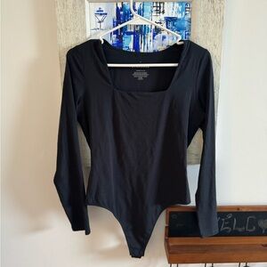 Everlane Black Square Neck Body Suit - Medium